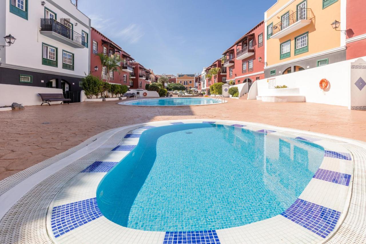 아데제 Apartamento Residencial Con Piscina En Adeje 아파트 외부 사진